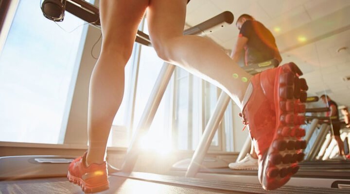 futó edzés futópadon