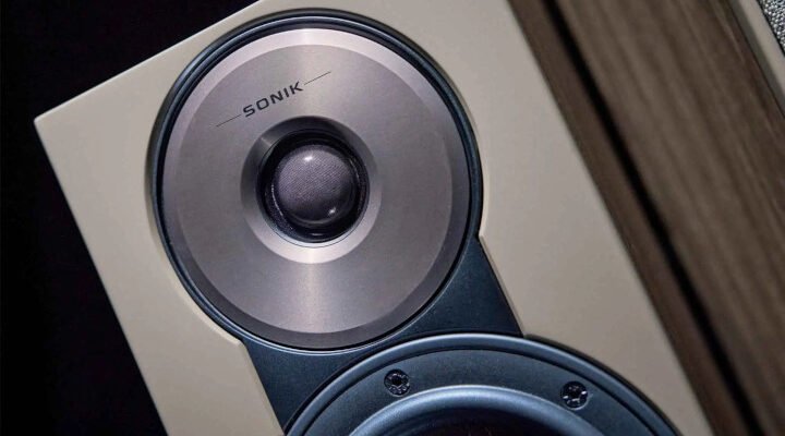 hangzásjavítás a nappaliban