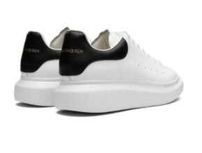 Alexander McQueen sneaker